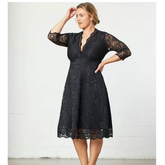 Elegant Black Lace Dress - Picture 2 of 9